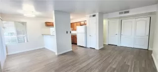 Photo #3: 2604542 Listing 