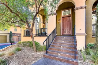 Photo #3: 2604566 Listing 