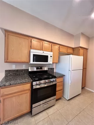 Photo #3: 2604620 Listing 