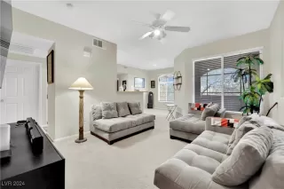 Photo #2: 2604654 Listing