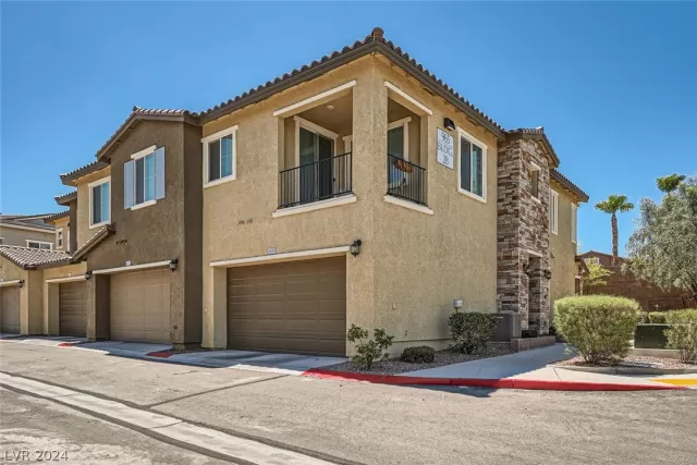 MLS: 2604667 Condo For Sale