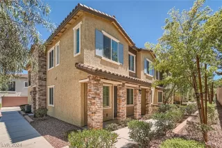 Photo #1: 2604667 Listing 