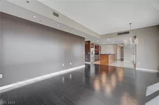 Photo #5: 2604695 Listing 