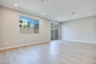 Photo #6: 2604696 Listing 