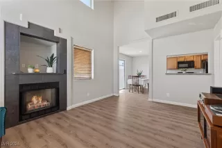 Photo #1: 2604738 Listing