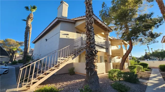 MLS: 2604752 Condo For Sale