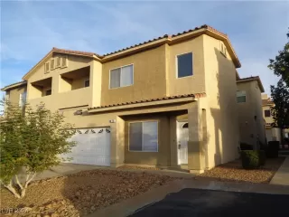 Photo #1: 2604759 Listing