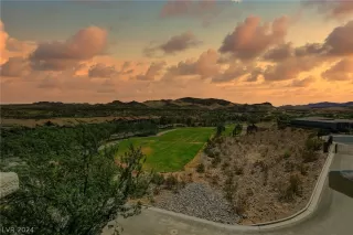 Photo #4: 2604789 Listing