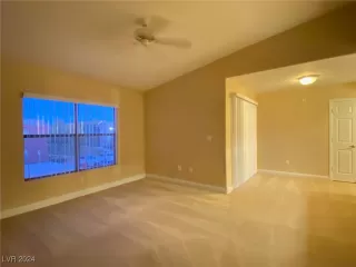 Photo #1: 2604796 Listing 