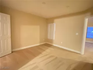 Photo #6: 2604796 Listing 