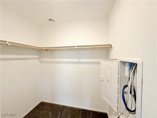 Photo #6: 2604814 Listing 