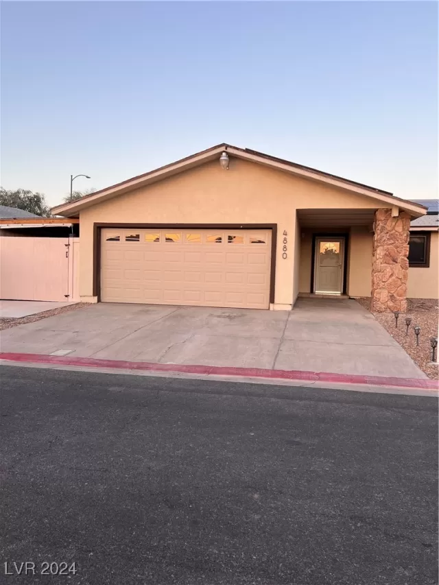 MLS: 2604831 Condo For Sale