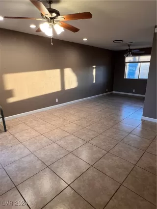 Photo #6: 2604831 Listing 