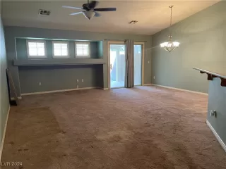 Photo #2: 2604851 Listing 