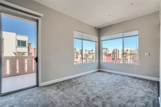 MLS: 2604871 Condo For Sale