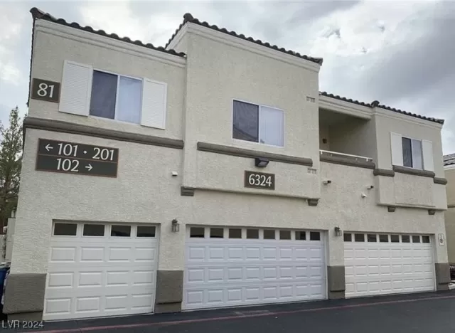 MLS: 2604873 Condo For Sale