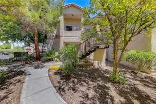 Photo #4: 2604895 Listing