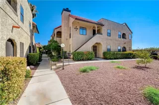 Photo #1: 2604901 Listing