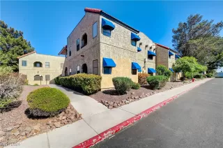 Photo #2: 2604901 Listing