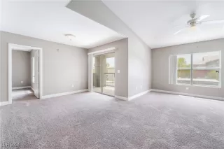 Photo #1: 2604930 Listing 