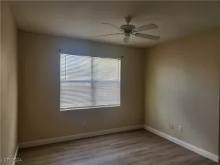 Photo #3: 2604933 Listing 