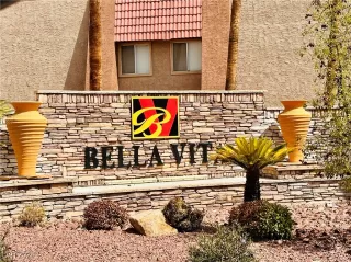 Photo #2: 2604948 Listing