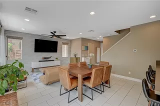 Photo #6: 2604955 Listing 