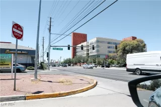 Photo #1: 2604958 Listing 