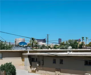 Photo #3: 2604958 Listing 