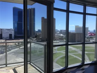 Photo #1: 2605014 Listing 