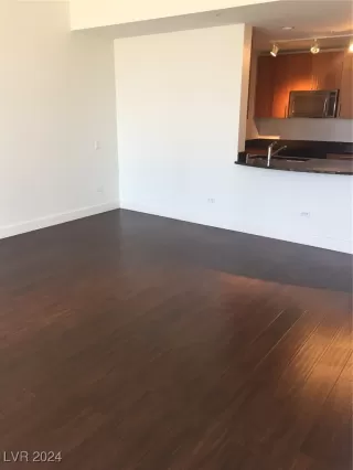 Photo #3: 2605014 Listing 