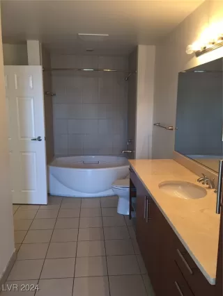 Photo #5: 2605023 Listing 