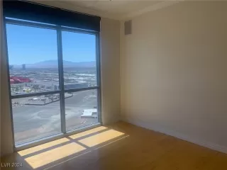 Photo #4: 2605034 Listing 