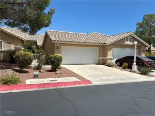 Photo #1: 2605046 Listing 