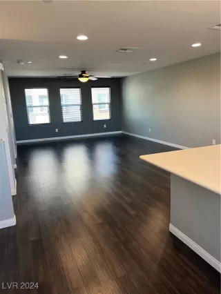 Photo #6: 2605050 Listing 