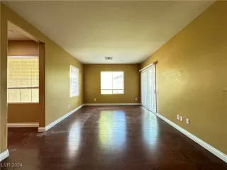 Photo #2: 2605076 Listing 