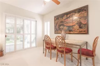 Photo #6: 2605084 Listing