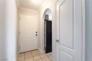 Photo #3: 2605091 Listing