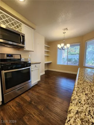Photo #6: 2605098 Listing 