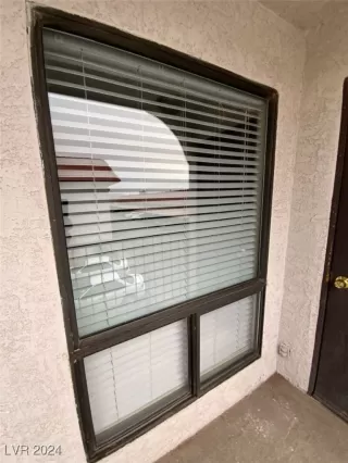 Photo #1: 2605105 Listing 