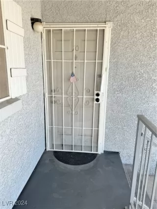 Photo #1: 2605146 Listing