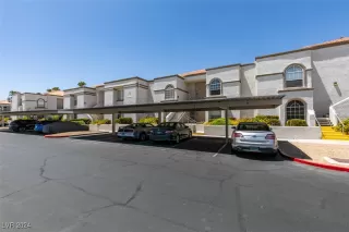 Photo #2: 2605153 Listing