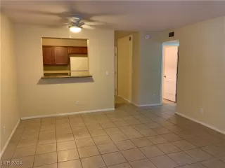 Photo #4: 2605158 Listing 