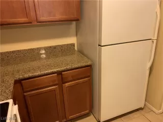 Photo #6: 2605158 Listing 