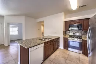 Photo #3: 2605175 Listing 