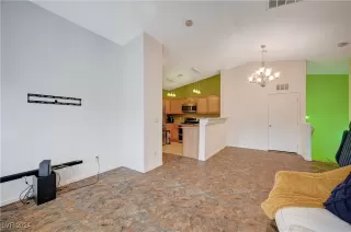 Photo #6: 2605178 Listing 