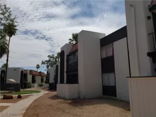 Photo #3: 2605194 Listing 