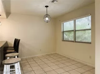 Photo #3: 2605213 Listing 