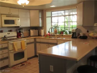 Photo #1: 2605215 Listing 