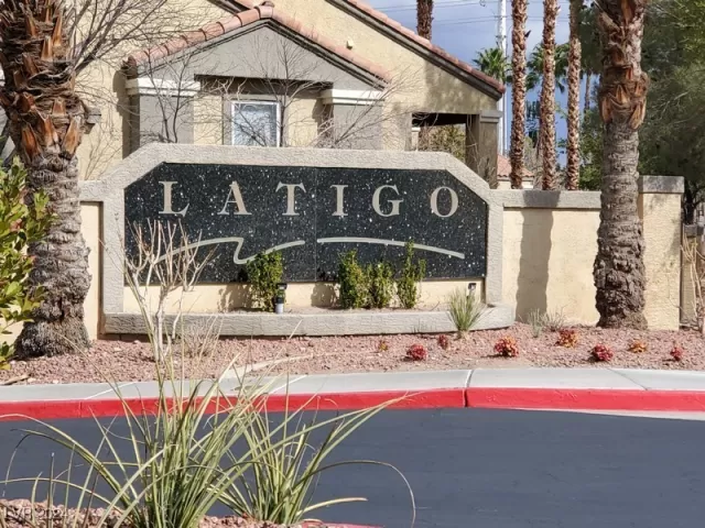 MLS: 2605228 Condo For Sale